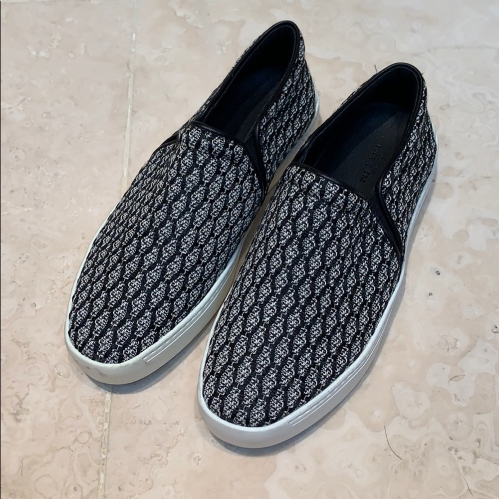 Like New! Rag And Bone Size 8 - image 1